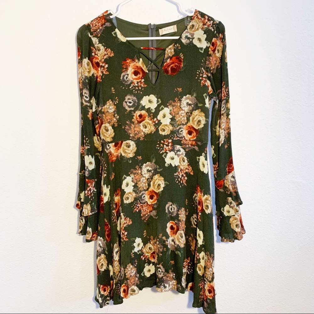 Altar’ D State | Floral Bell Sleeve Dress